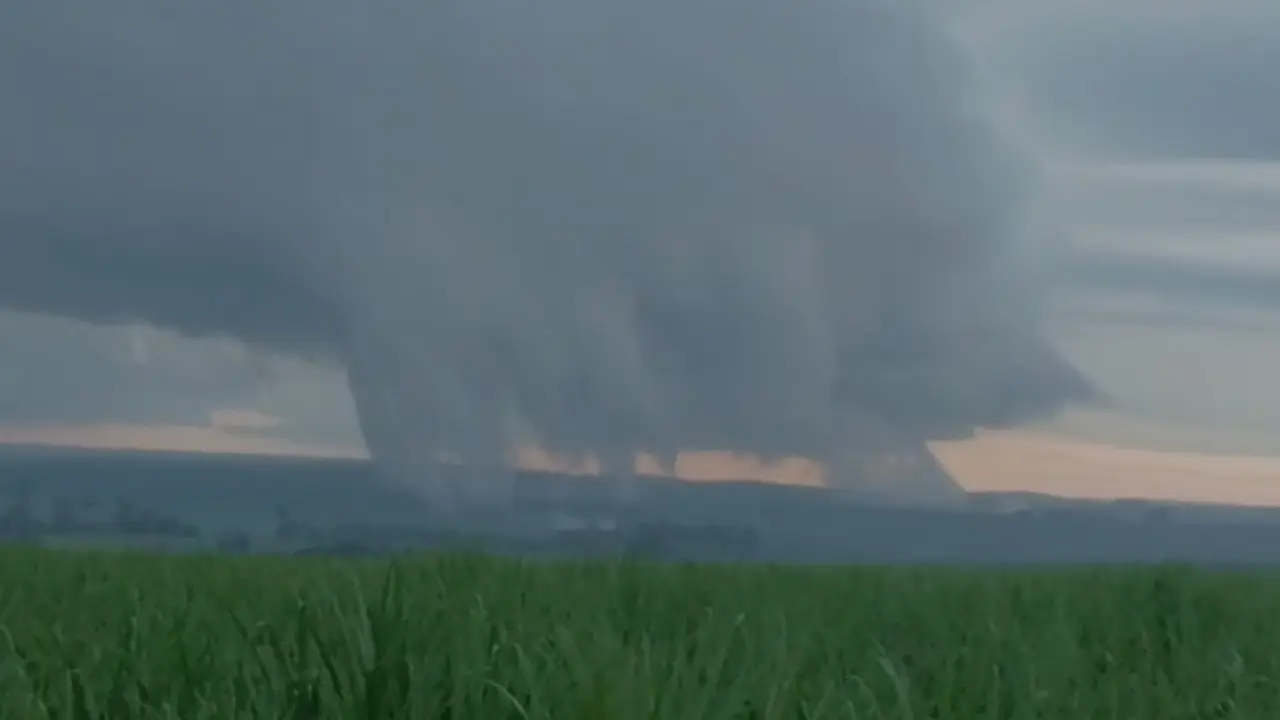 Tornado no Brasil? Até túmulos foram destruídos por fenômeno climático; veja vídeo