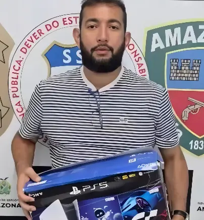 Videogame que seria presente de Natal para criança é furtado e reação do pai chama atenção (Foto: Polícia Civil AM)