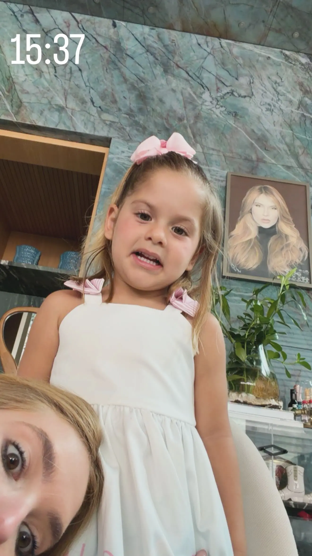 Virginia expõe angústias de Maria Flor e web não reage bem (Foto: Redes Sociais)