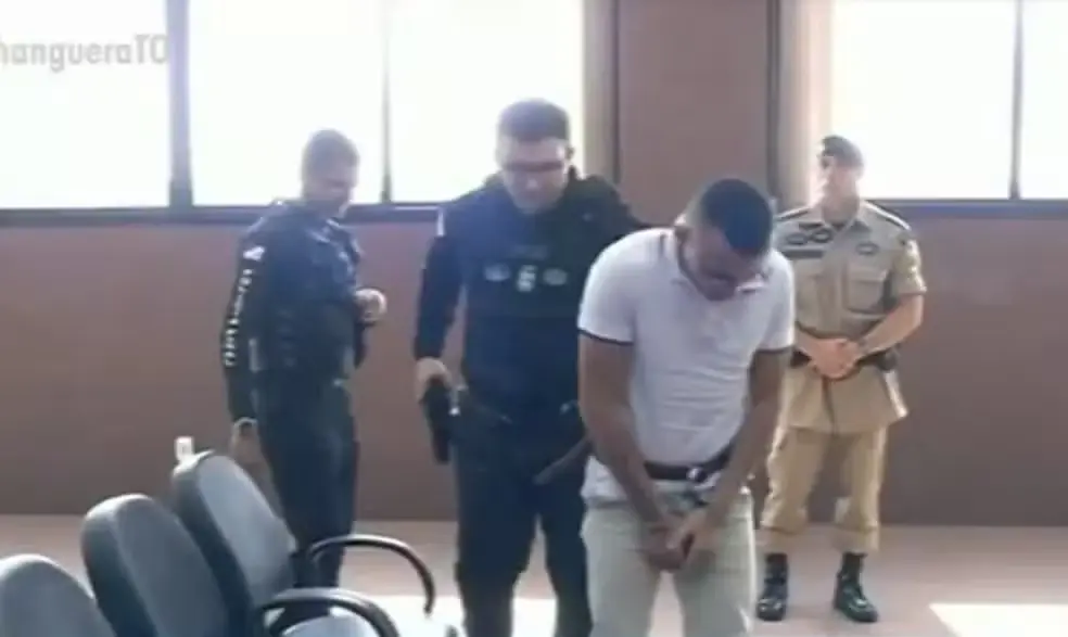 Renan Barros da Silva foi condenado a 72 anos de prisão por três homicídios ocorridos em Araguaína. Foto: TV Anhanguera.