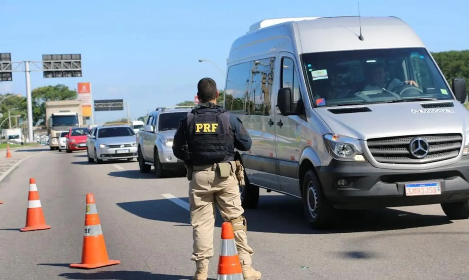 Movimento intenso nas rodovias federais durante o feriado de Natal contribuiu para o aumento no número de acidentes. Foto: PRF.