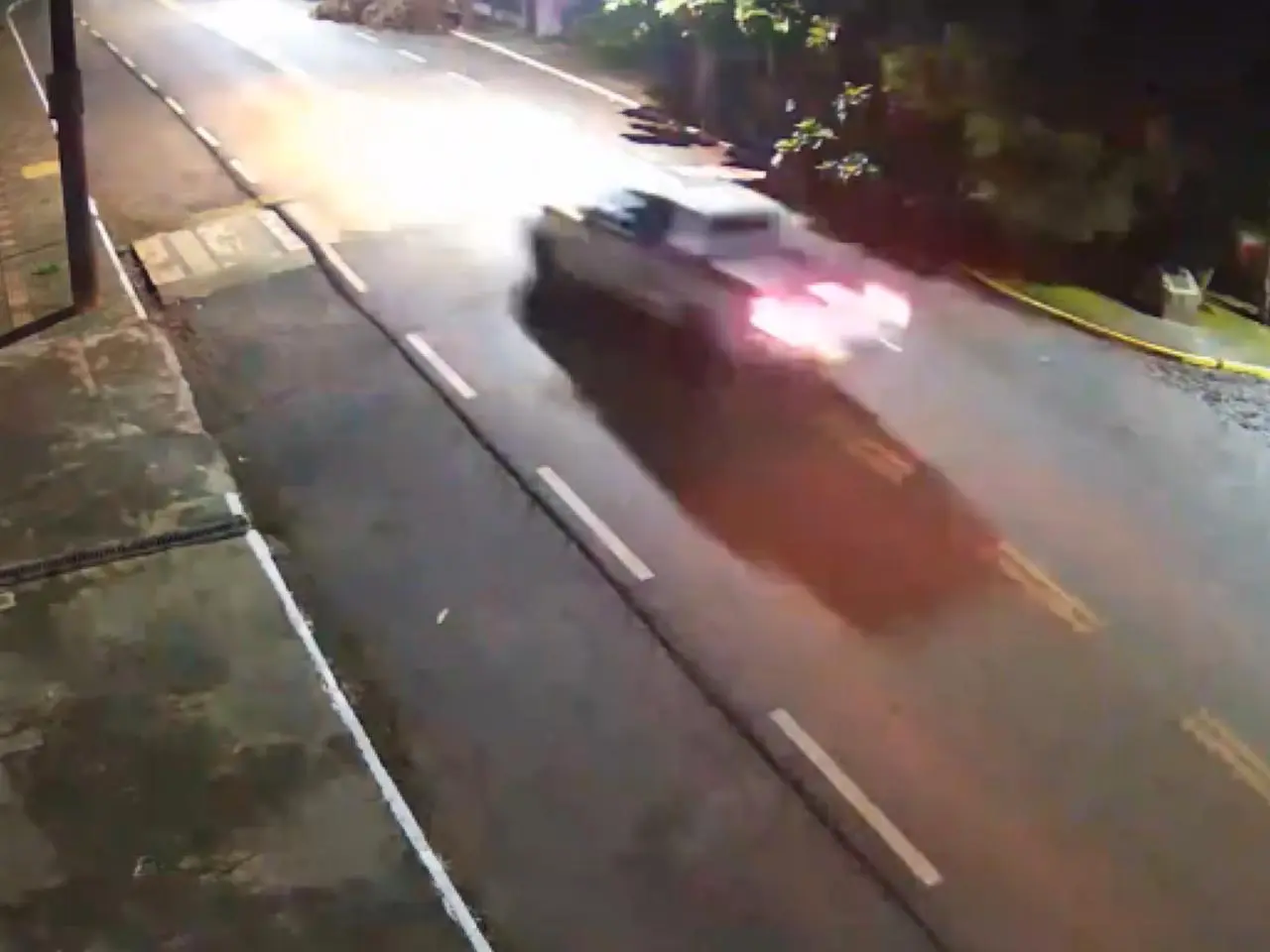 Policial Militar é arrastado em avenida após motorista fugir da abordagem || Reprodução: Redes Sociais 