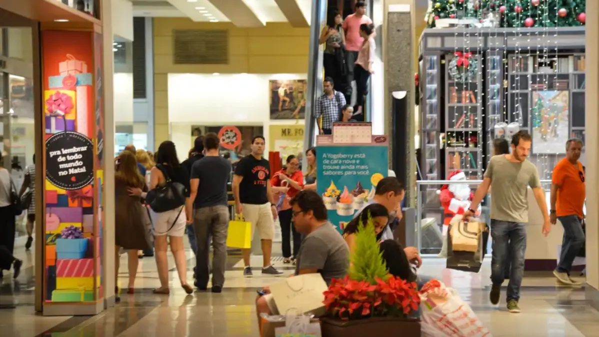 endas devem aumentar nas capitais brasileiras, de acordo com entidades do comércio  - Foto: Reprodução