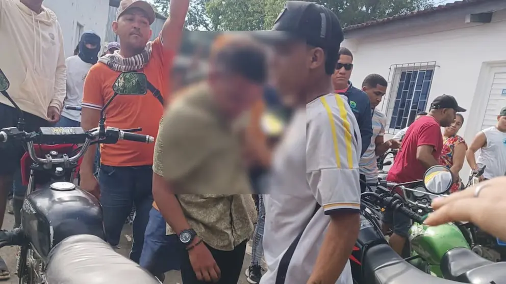 Revolta de moradores termina em decapitação de jovem acusado de matar menina de 3 anos na Guajira, enquanto autoridades investigam o crime. Foto: Divulgação.