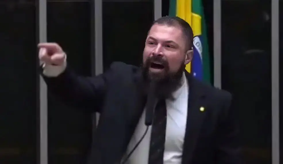 Deputado do PL afirma que teve 'vontade de encher de porrada' colegas na Câmara (Foto: Reprodução)