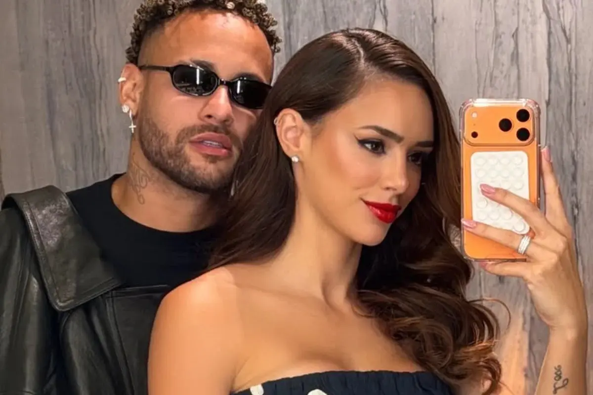 Bruna Biancardi e Neymar surgem com as filhas em fotos raras e encantam a web