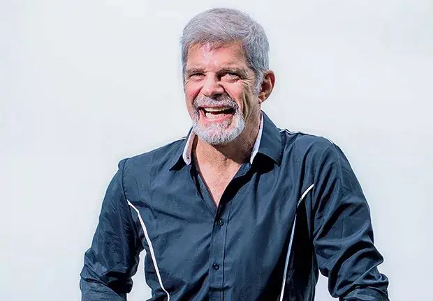 Descubra quanto Raul Gazolla cobrou para posar nu em revista - Foto: reprodução/redes sociais