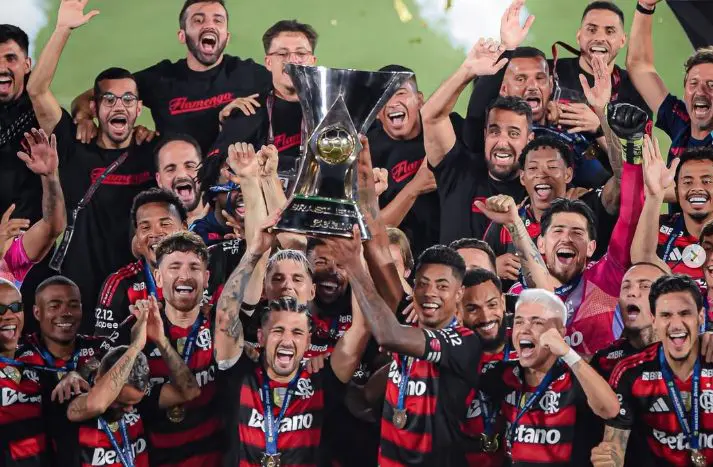 Flamengo comemorando título do Brasileirão 2025 (Foto: Reprodução / Redes Sociais)