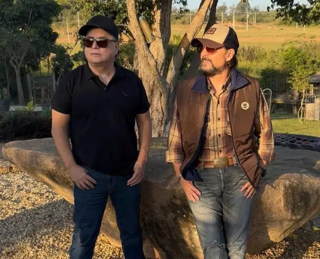 Morreu Mauri (direita), da dupla sertaneja Maurício e Mauri (Foto: Reprodução / Redes Sociais)