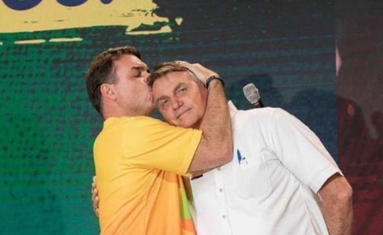Flávio fala sobre desistência de Jair Bolsonaro (Foto: Reprodução)