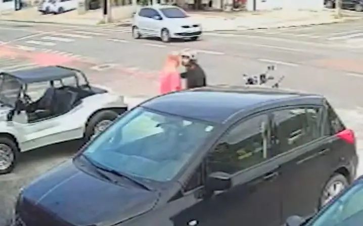 Motorista foi agredido até desmaiar (Foto: Reprodução)