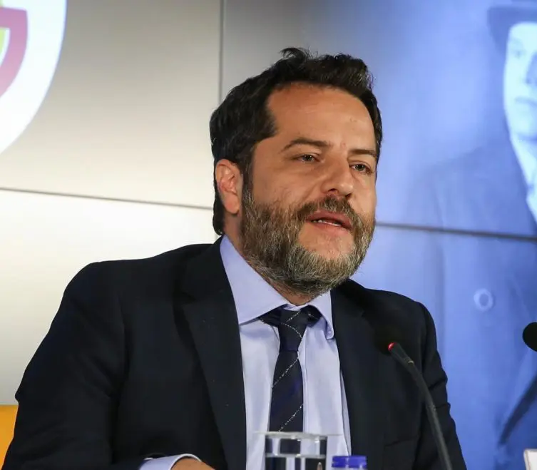 Ex-dirigente do Galatasaray foi preso (Foto: Reprodução / Redes Sociais)