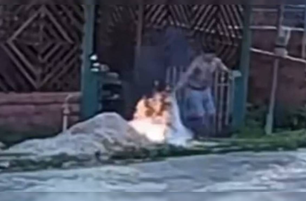 Homem coloca fogo na esposa e na enteada (Foto: Reprodução)