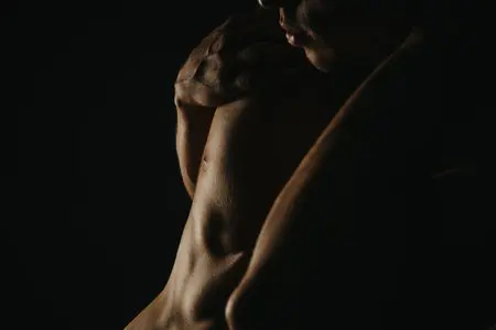 Homem não aceita fim de relacionamento e expõe nudes de ex (Foto: Reprodução)