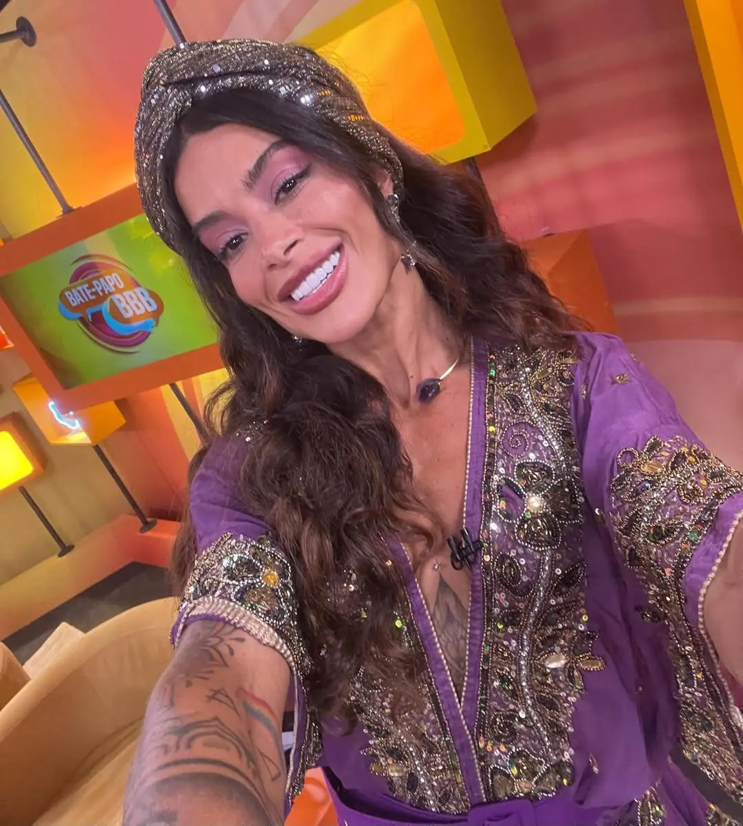 Aline Campos, ex-BBB 26, é flagrada em momento romântico com deputado federal (Foto: Reprodução TV Globo/BBB 26/GShow)
