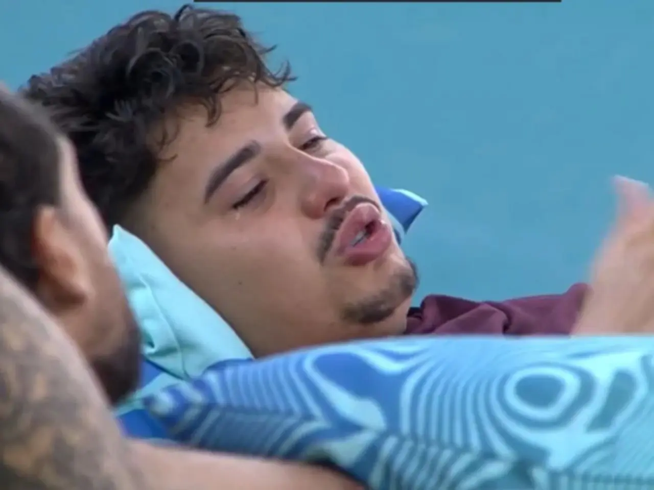 Grávida de sete meses, esposa de BBB fala sobre exposição de traições durante o programa