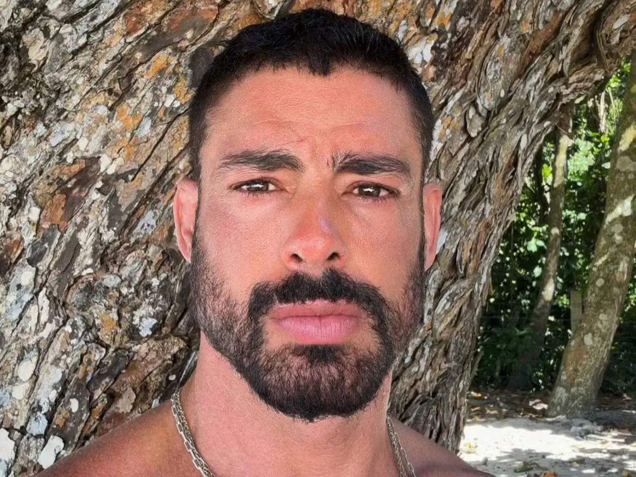 Cauã Reymond relata momento difícil com a filha que tem com Grazi Massafera; vídeo