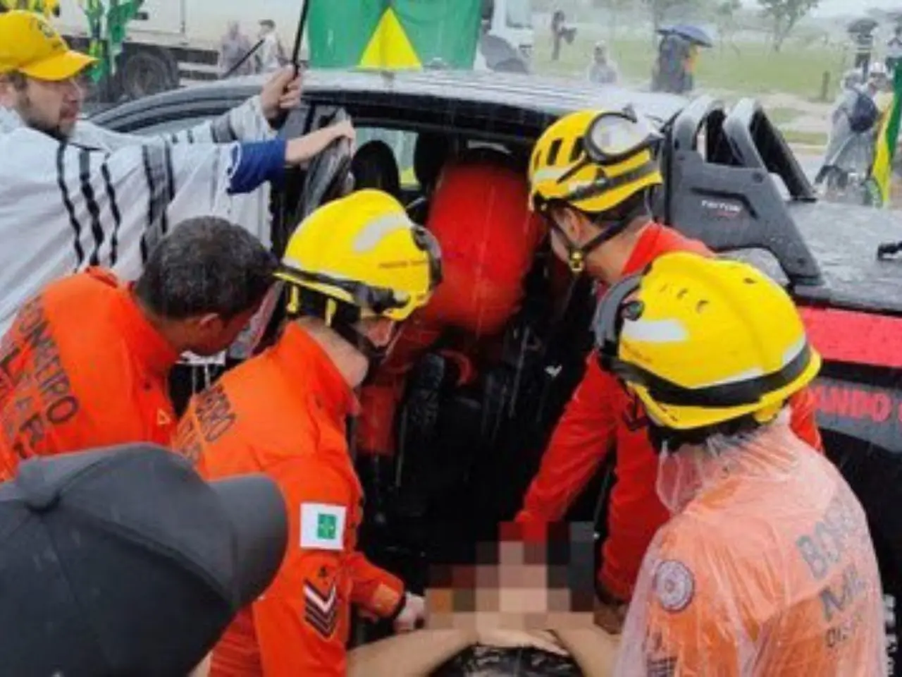 Vídeo mostra pânico durante atendimento de vítimas de raio em manifestação