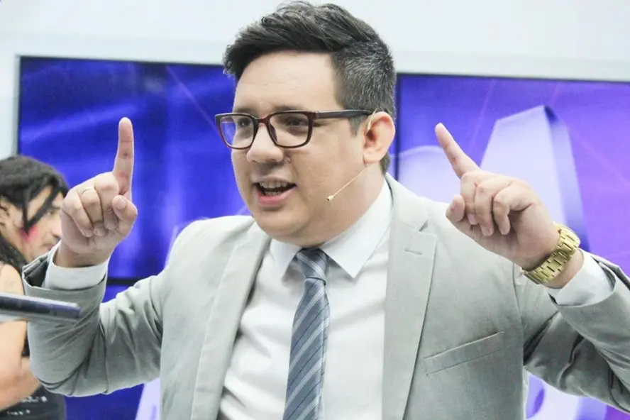 Erlan Bastos relatou falhas no atendimento médico em último programa; assista