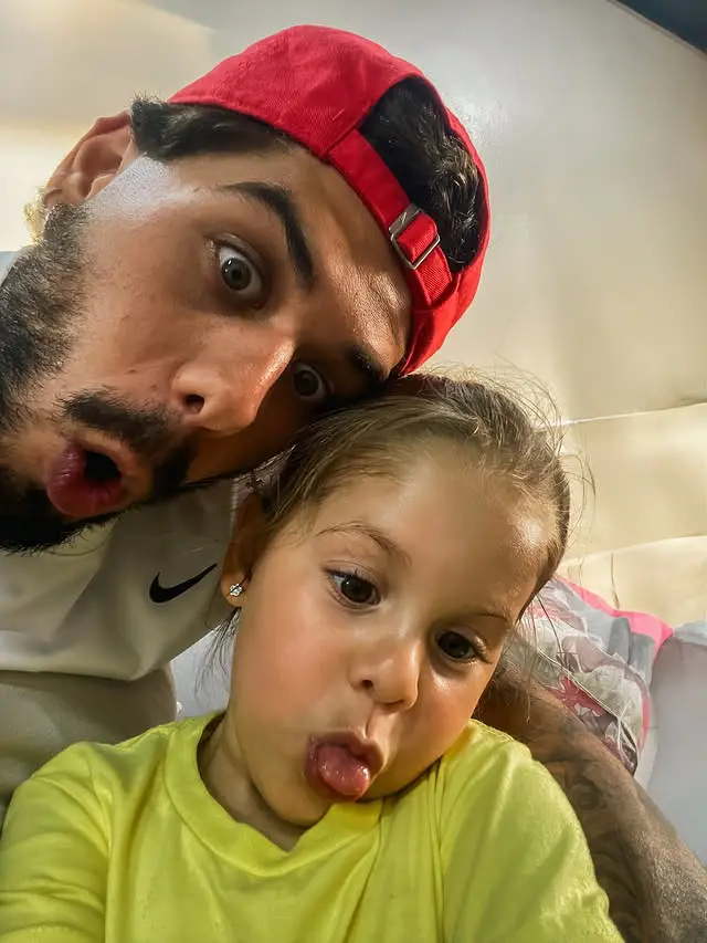 Filha de Zé Felipe e Virginia faz brincadeira inusitada e pai reage (Foto: Redes Sociais)