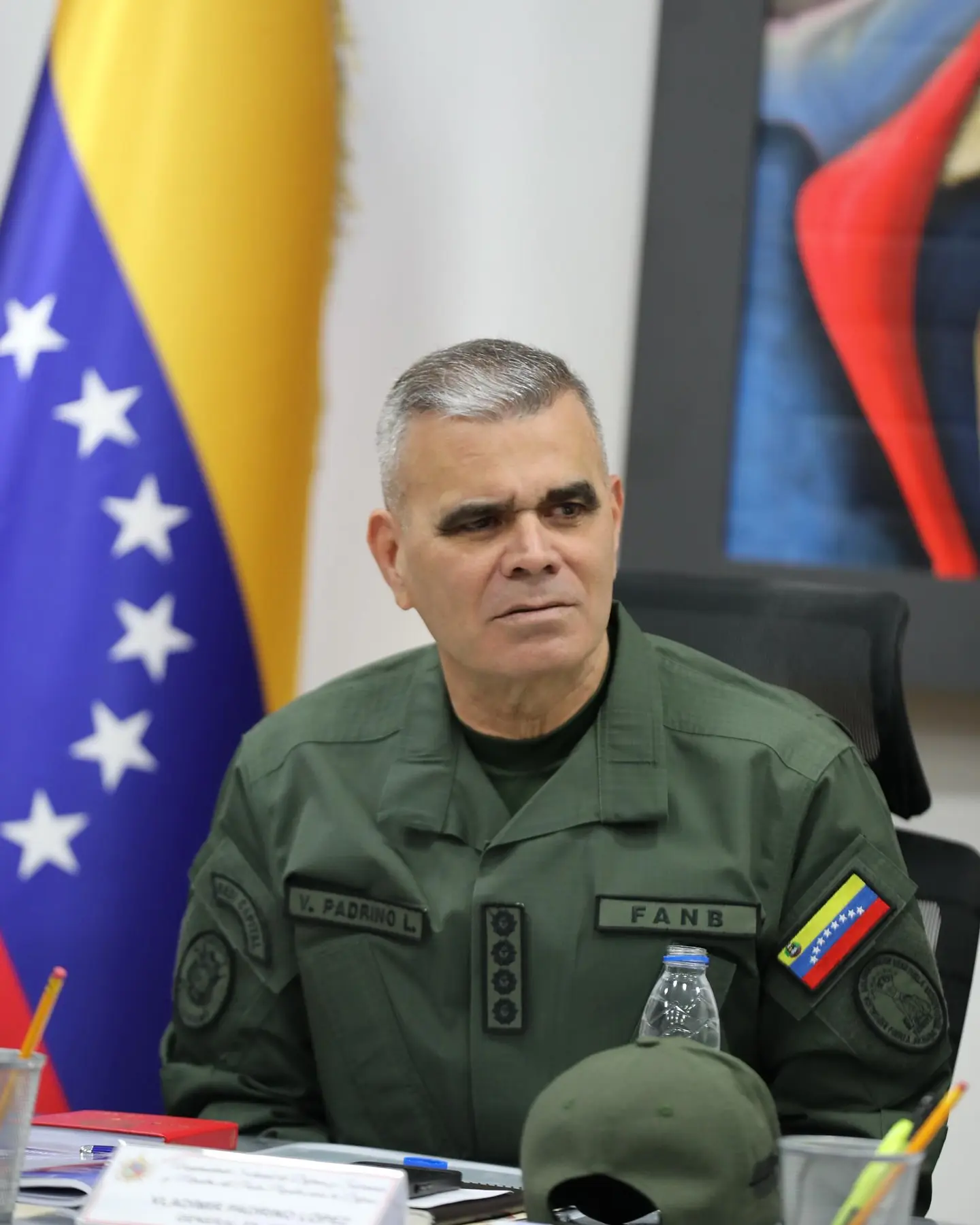 Ministro venezuelano classifica ataques dos EUA como 'covarde' e pede por 'Venezuela livre' (Foto: Redes Sociais)