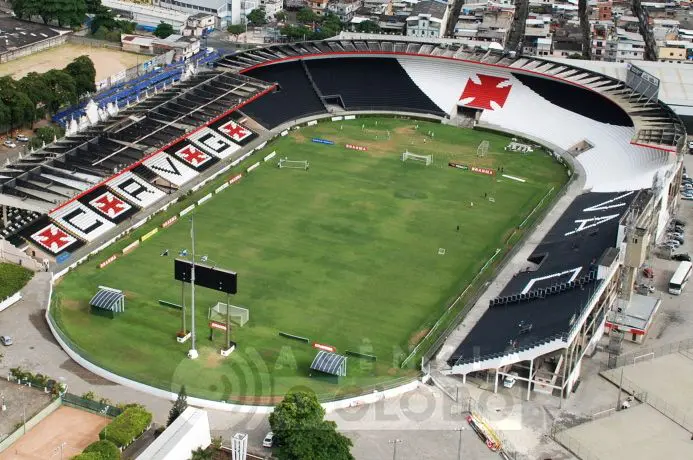 Torcedores do Vasco do Rio confundiram postagem do Vasco-AC e criticaram contratação anunciada nas redes sociais. Foto: Divulgação.
