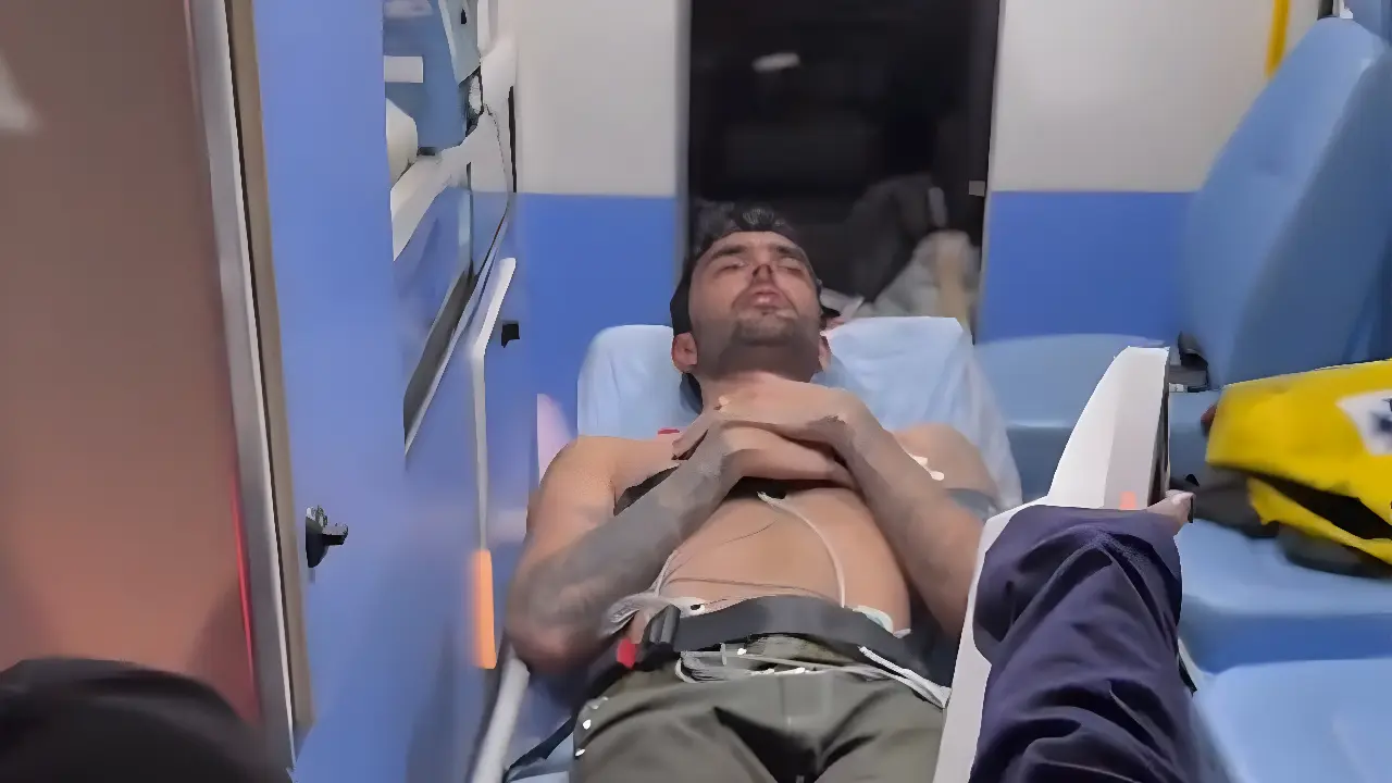 Luan Pereira passa mal depois de show e é socorrido em ambulância