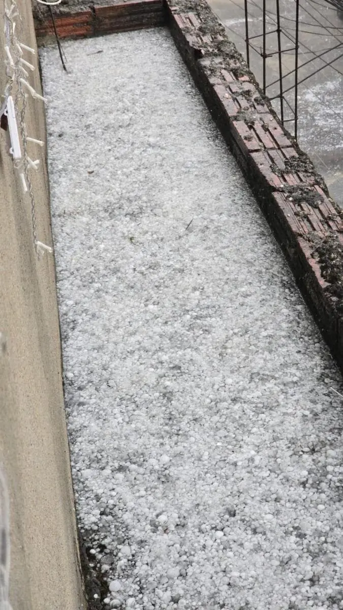 Chuva de granizo (Reprodução/Redes Socias)