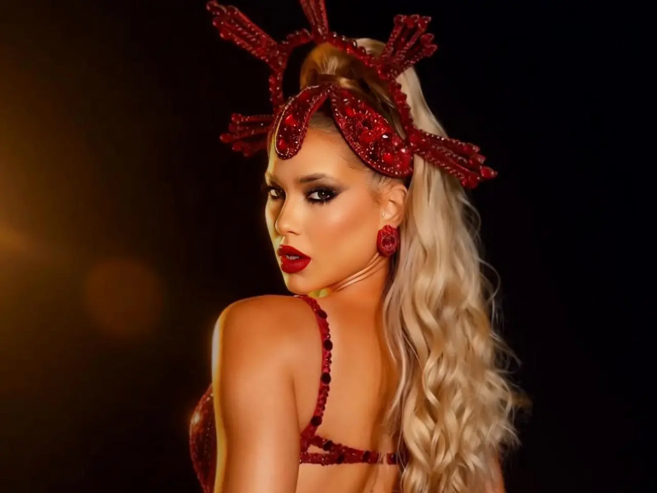 Virginia Fonseca em ensaio com a fantasia utilizada no último domingo (25) - Reprodução: Redes Sociais/Instagram 