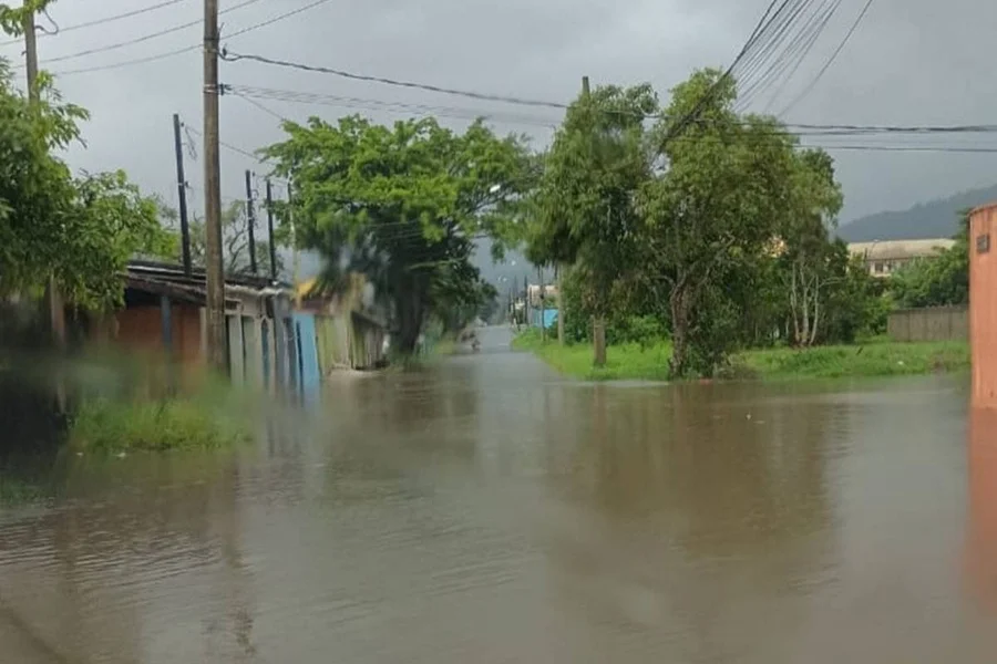 Rua alagada (Reprodução/Divulgação/Defesa Civil de São Paulo)