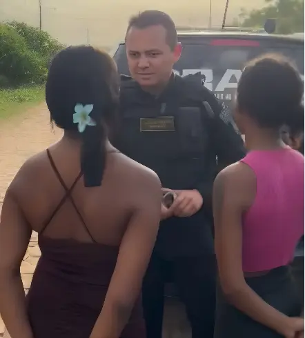 Jovens ligadas ao PCC são detidas e delegado dá bronca: 'Deveriam estar estudando' (Foto: Redes Sociais)