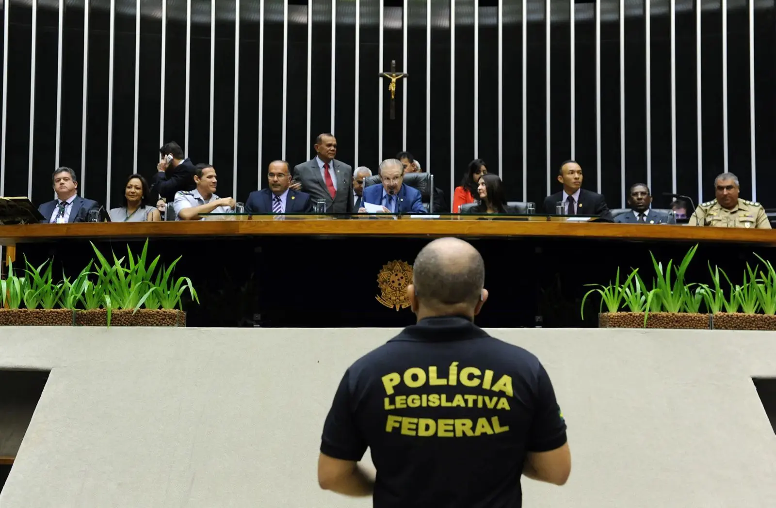 Câmara dos Deputados abre concurso para policial legislativo; veja edital