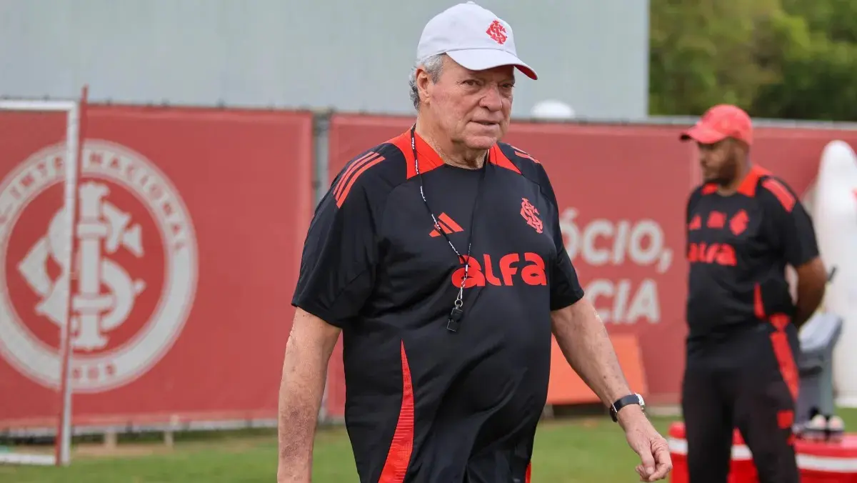 Abel Braga, diretor técnico do Internacional, será julgado pelo STJD por declaração considerada homofóbica feita durante apresentação no clube. Foto: SC Internacional.