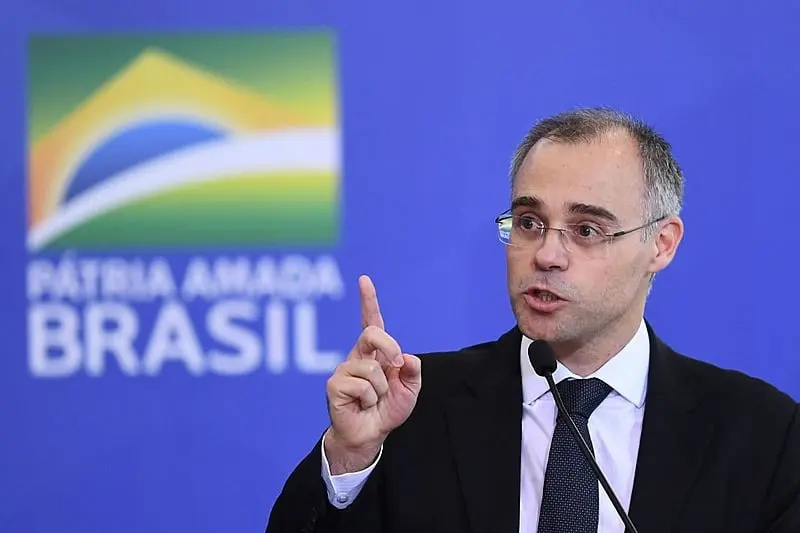 STF autoriza prisão domiciliar a investigado apontado como operador financeiro de fraude no INSS