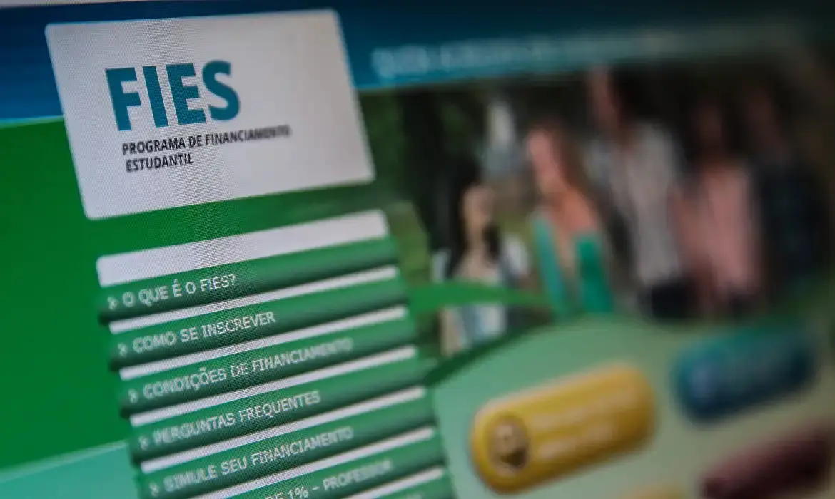Fies 2026: veja data que inicia inscrições