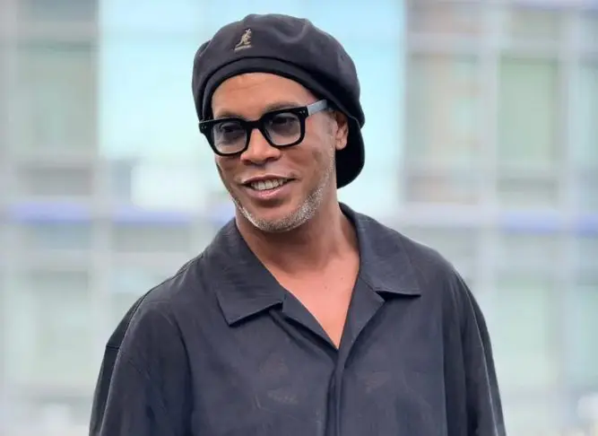 Ronaldinho vai ter uma série sobre sua vida e carreira (Foto: Reprodução / Redes Sociais)