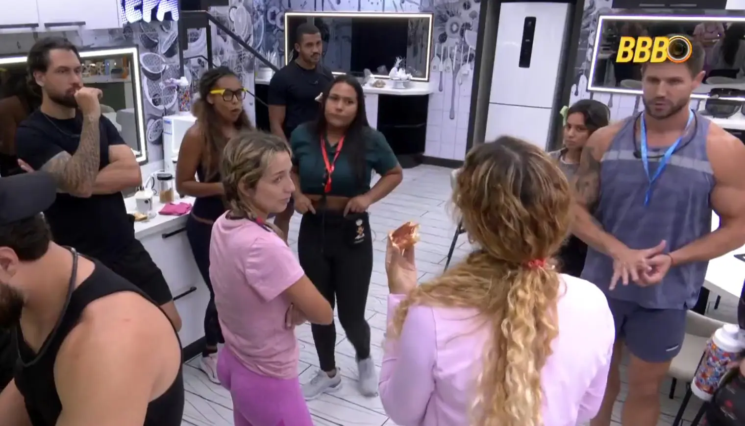 Chaiany vai cumprir Castigo do Monstro (Foto: Reprodução / TV Globo)
