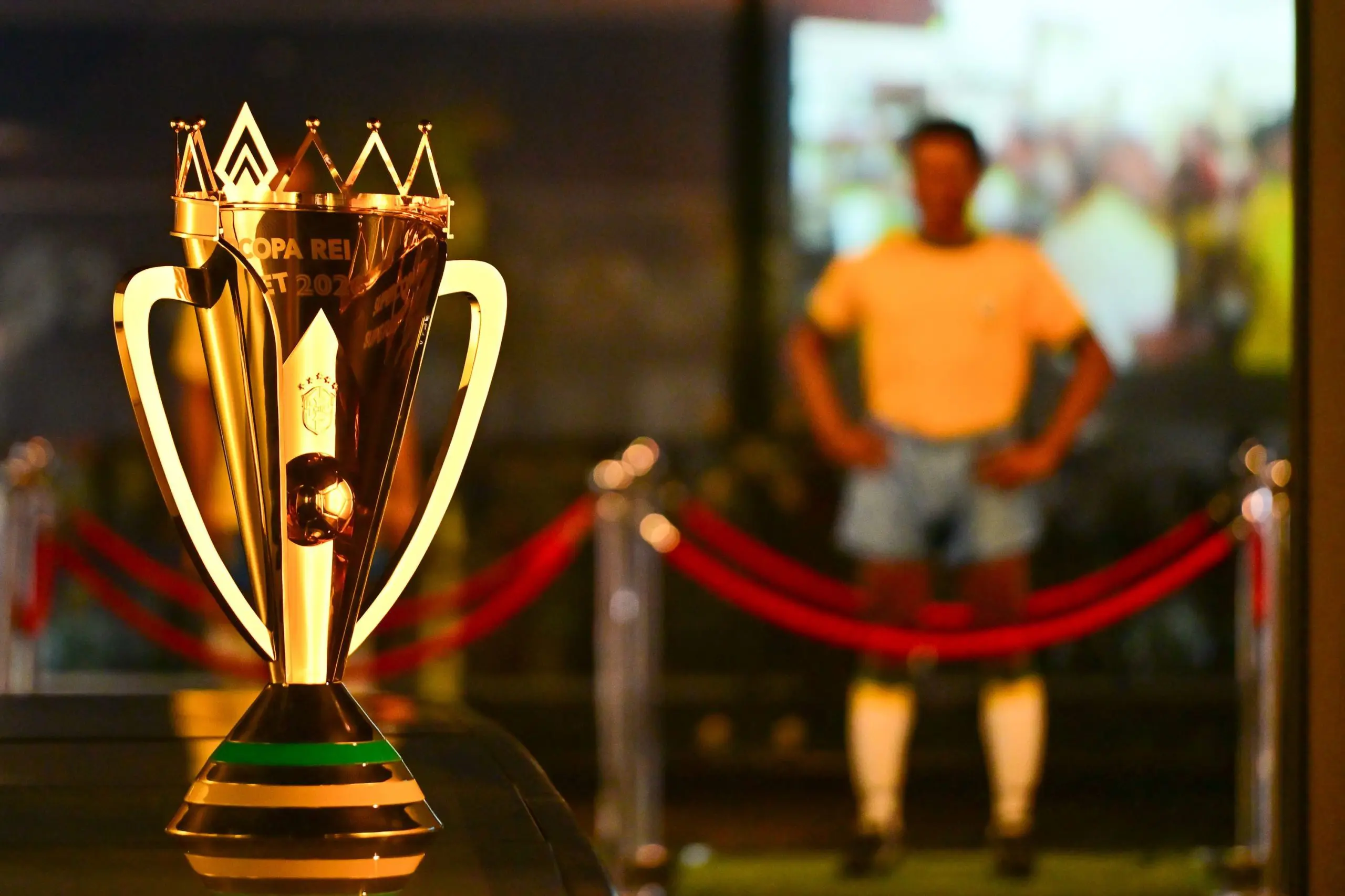 Taça da Supercopa do Brasil 2026 (Foto: Rafael Ribeiro / CBF)
