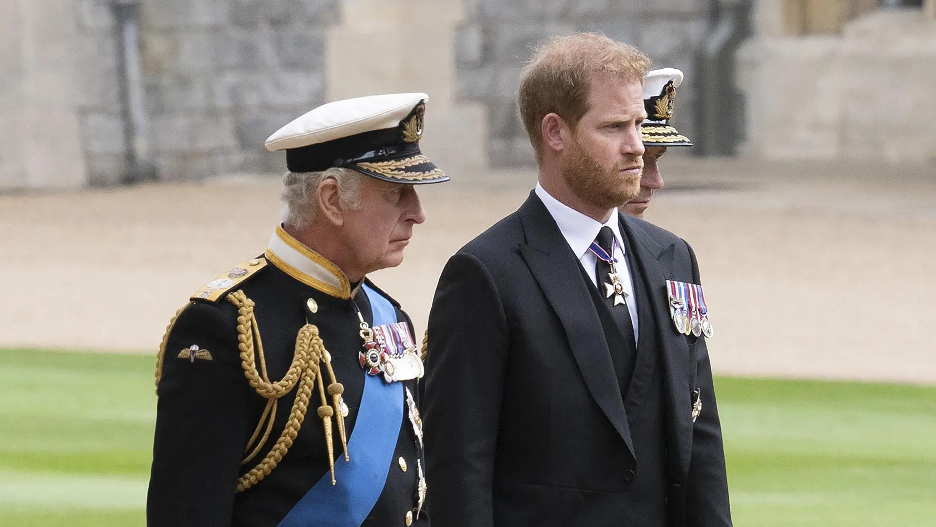 Rei Charles III e príncipe Harry (Reprodução/Redes Sociais)