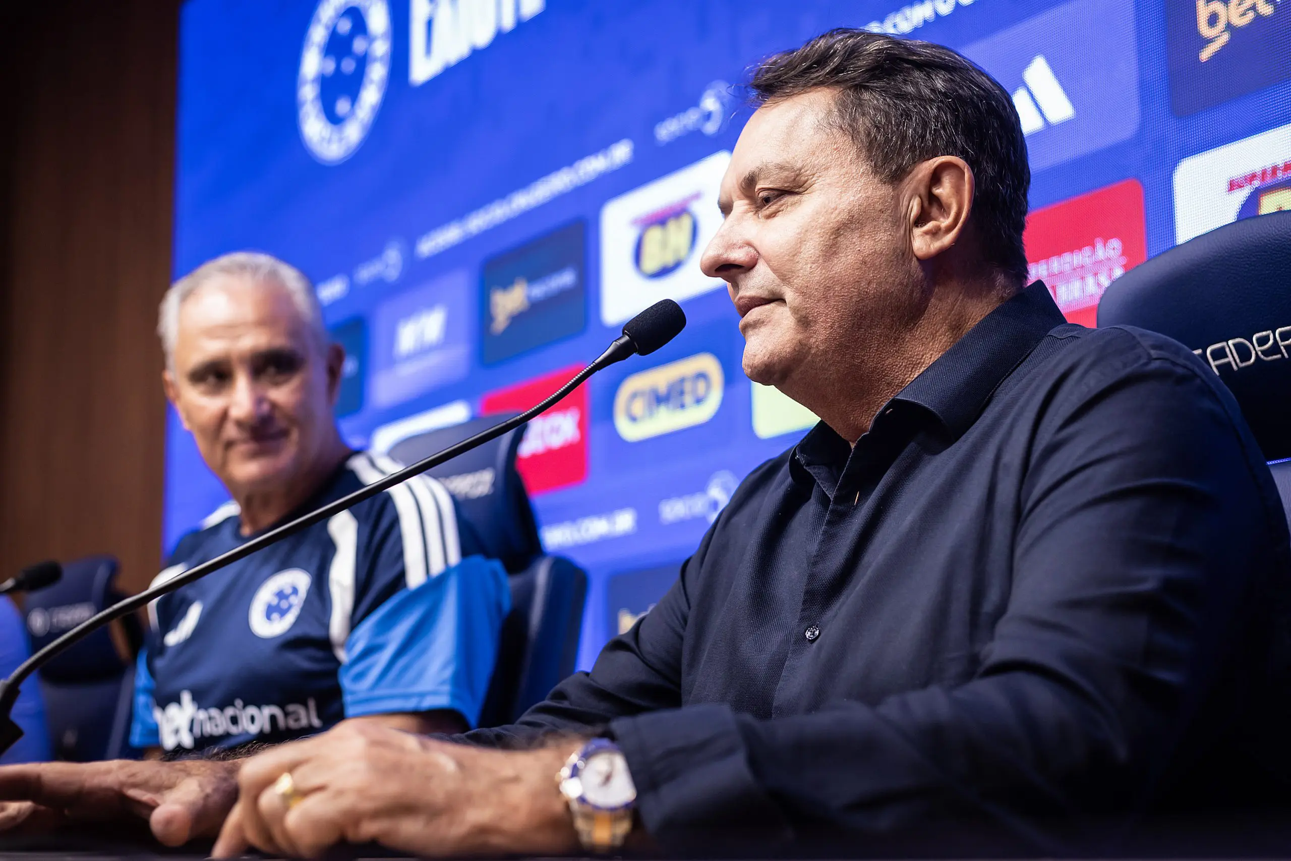 Tite foi apresentado pelo Cruzeiro II Foto: Gustavo Aleixo