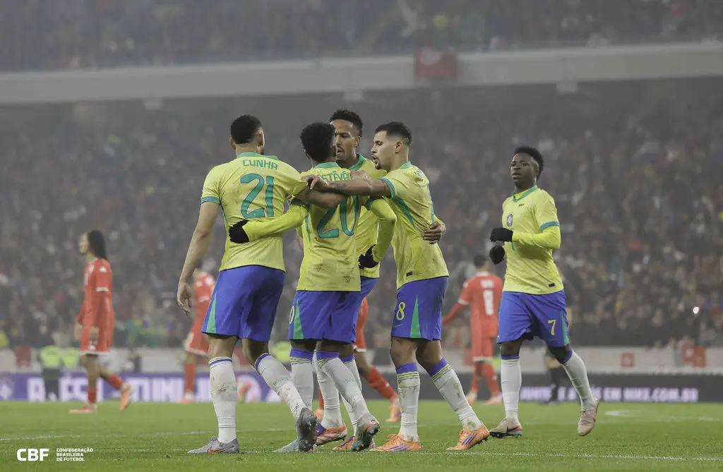 Brasil encerrou 2025 empatando com a Tunísia (Foto: @rafaelribeirorio / CBF)