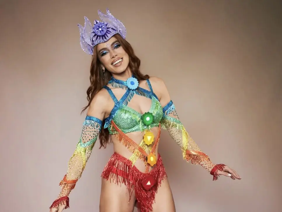 Anitta não deixou suspeito escapar no Carnaval 