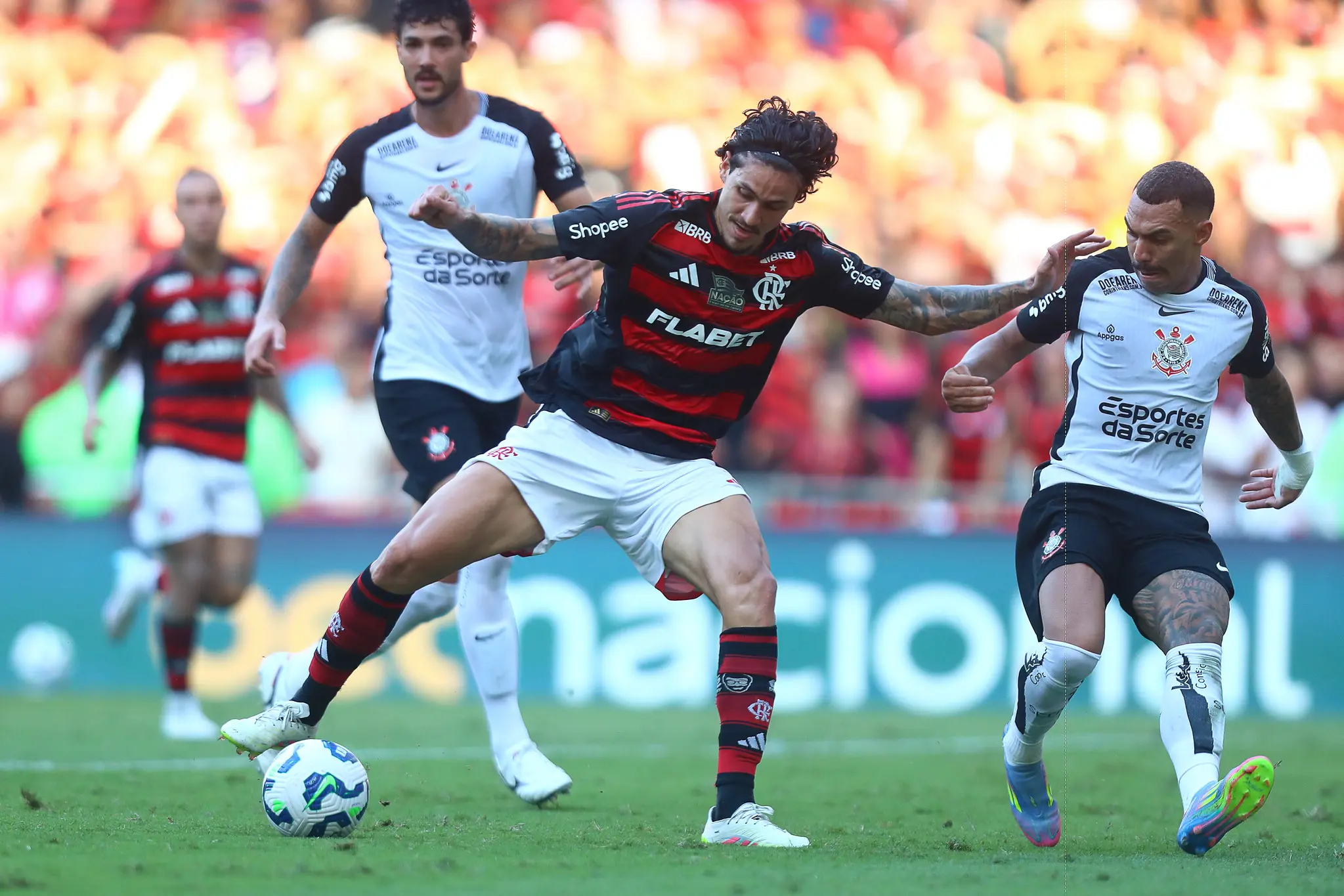 Flamengo e Corinthians decidem o título da Supercopa do Brasil 2026 neste domingo (1), às 16h, no Mané Garrincha (Foto: Gilvan de Souza/Flamengo)
