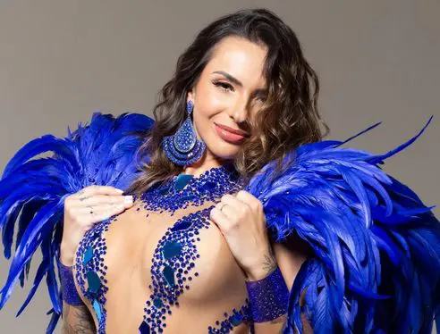 Madrinha de bateria da Tatuapé expõe suposto golpe envolvendo fundador do Telegram (Foto: @karolrosalin)