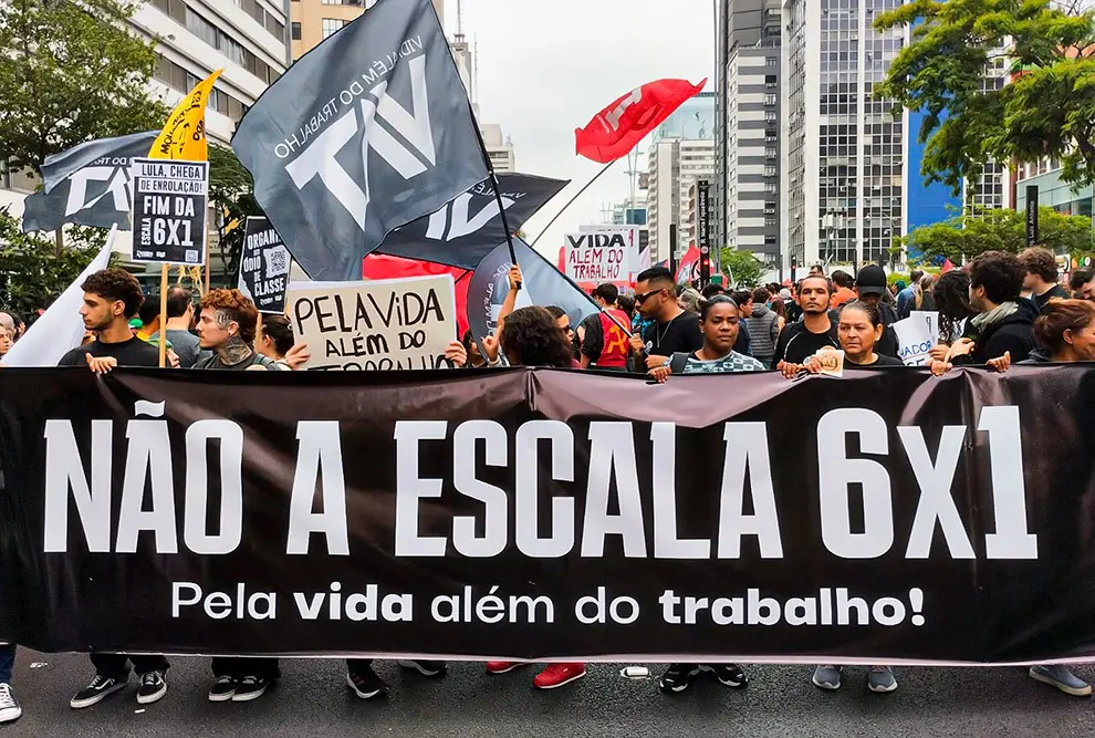 Ato pelo fim da jornada 6×1, em São Paulo, novembro de 2024. Foto: Letycia Bond/Agência Brasil