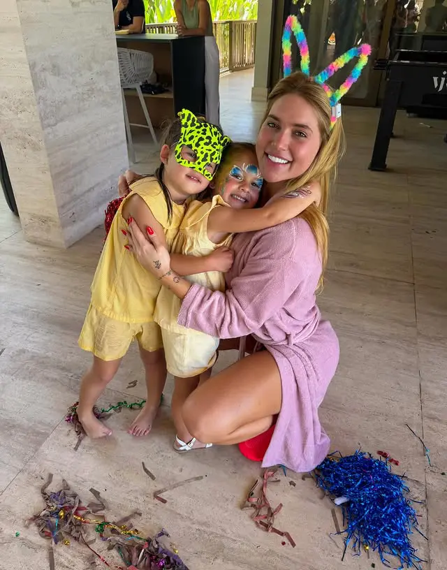 Filha de Virginia e Zé Felipe faz pedido surpreendente para 'fãs' (Foto: Redes Sociais)
