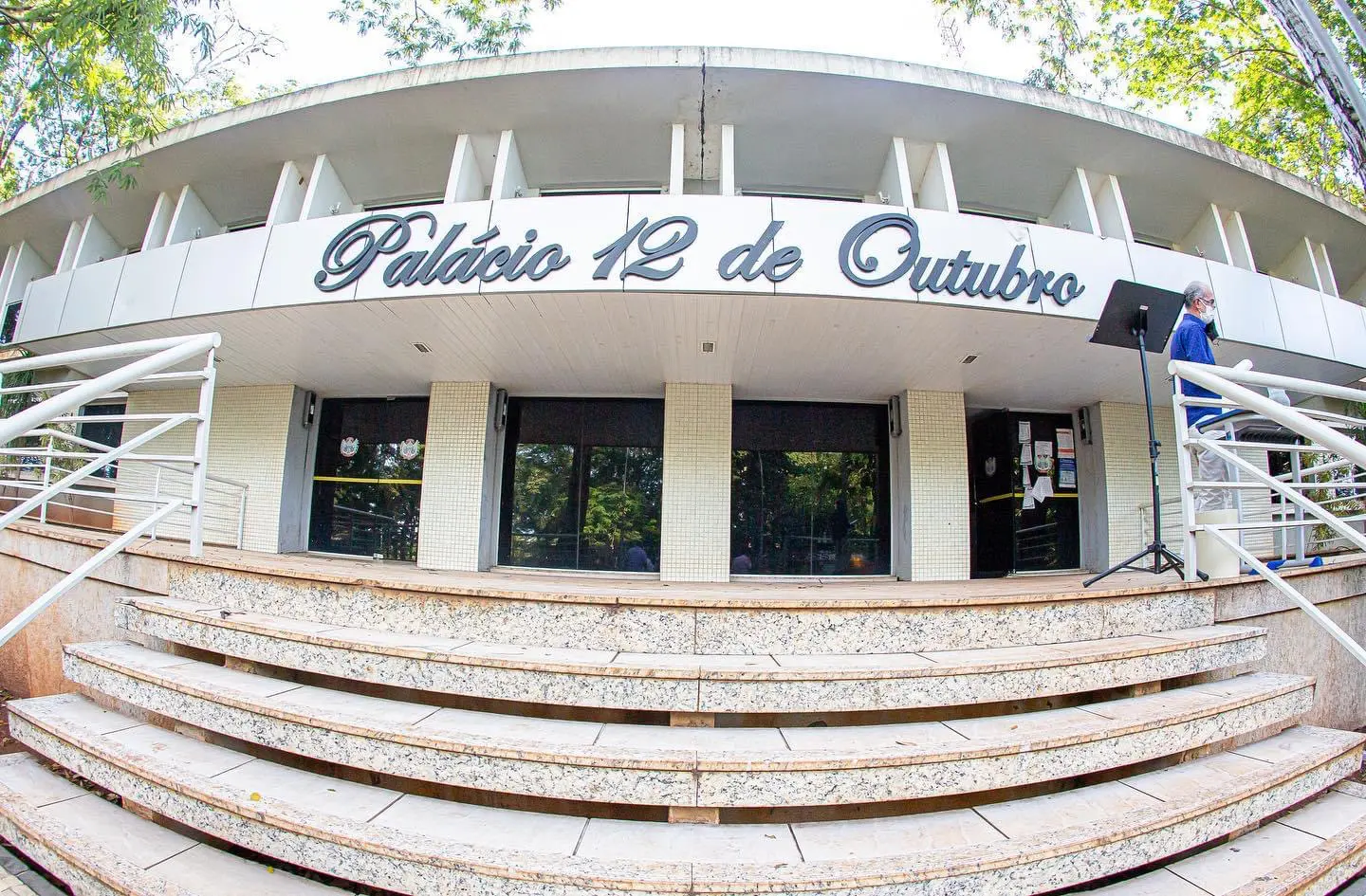 Prefeitura de Itumbiara declara luto oficial de três dias após secretário matar filhos (Foto: Reprodução Oficial)
