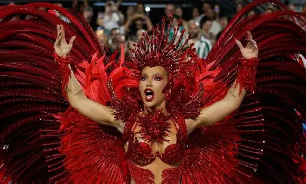Entenda o real motivo da ira da Grande Rio com equipe de Virginia durante desfile (Foto: Redes Sociais)