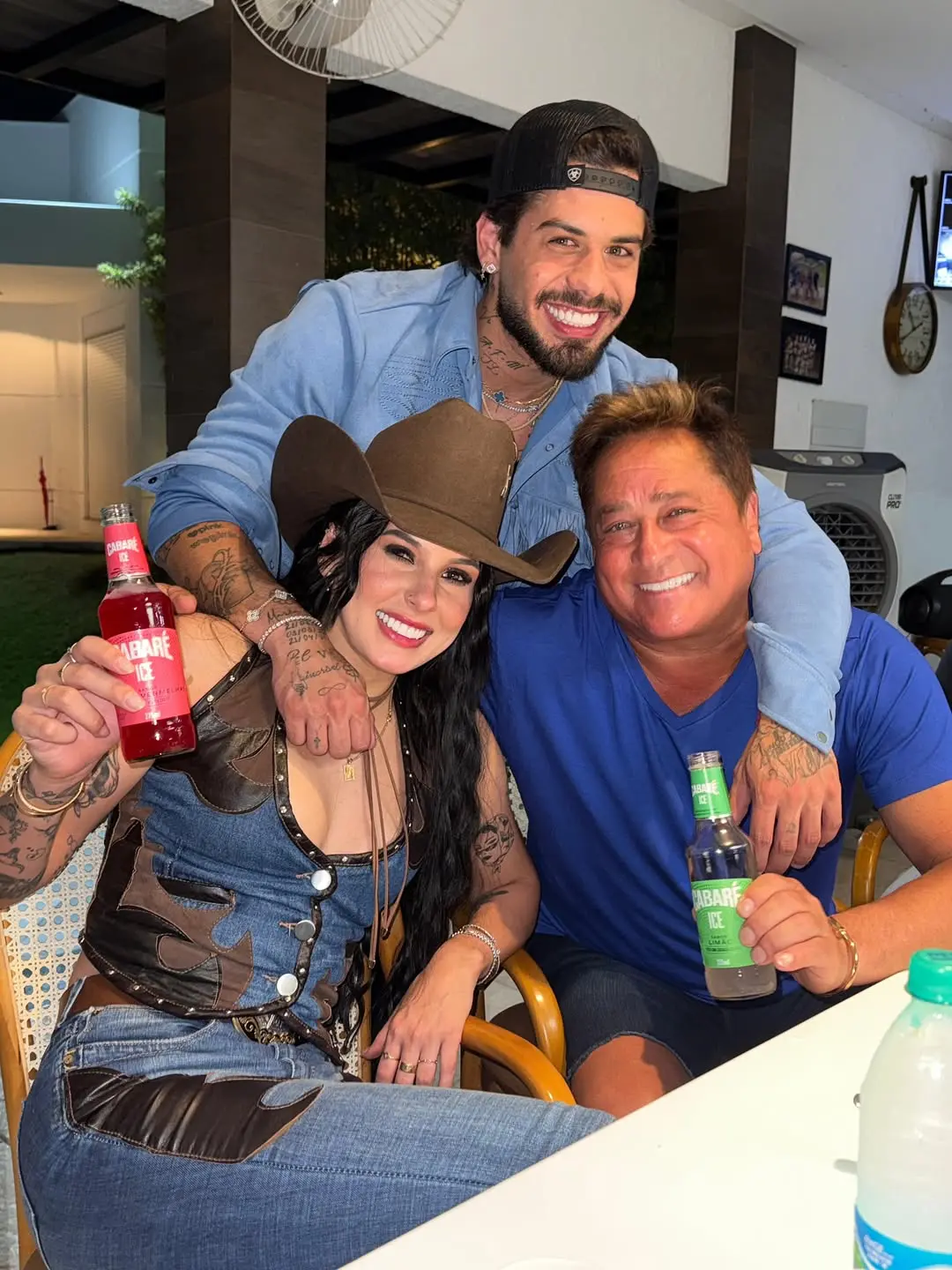 Zé Felipe surpreende e compartilha foto de Ana Castela nas redes sociais (Foto: Redes Sociais)
