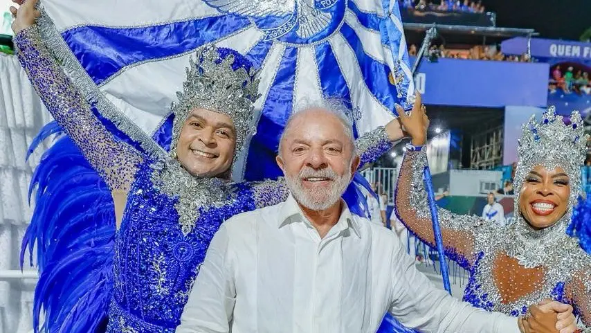 Presidente Lula durante desfile da Acadêmicos de Niterói, no Rio de Janeiro  - Foto: Ricardo Stuckert